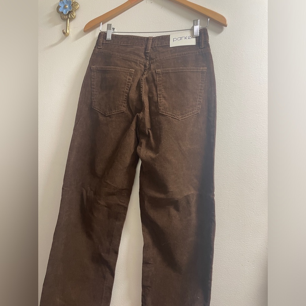 Parker Men’s Straight Corduroy Jeans in Brown